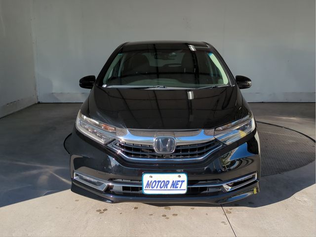 HONDA SHUTTLE HYBRID 2020