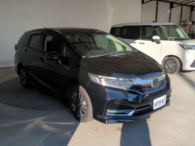 HONDA SHUTTLE HYBRID 2020