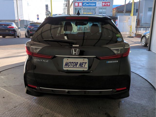 HONDA SHUTTLE HYBRID 2020