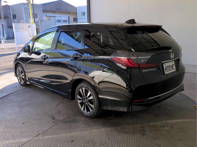HONDA SHUTTLE HYBRID 2020