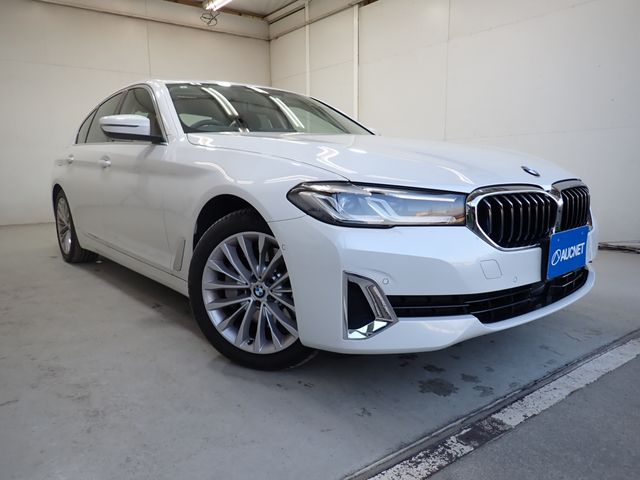 BMW BMW 5series sedan 2021