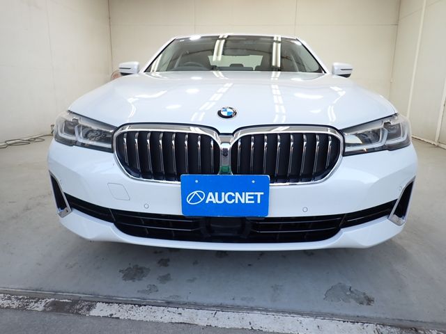 BMW BMW 5series sedan 2021