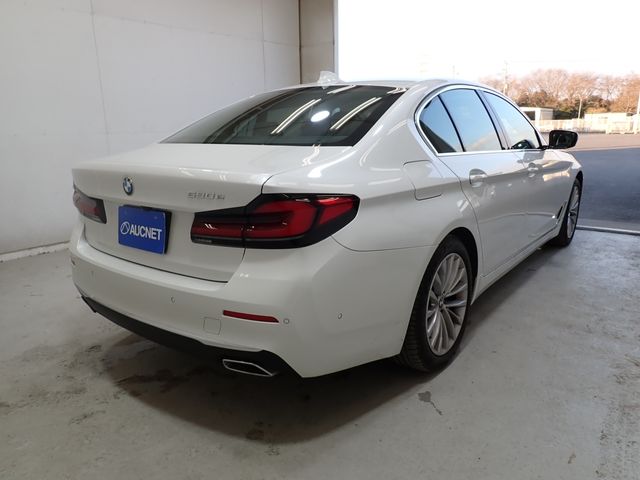 BMW BMW 5series sedan 2021