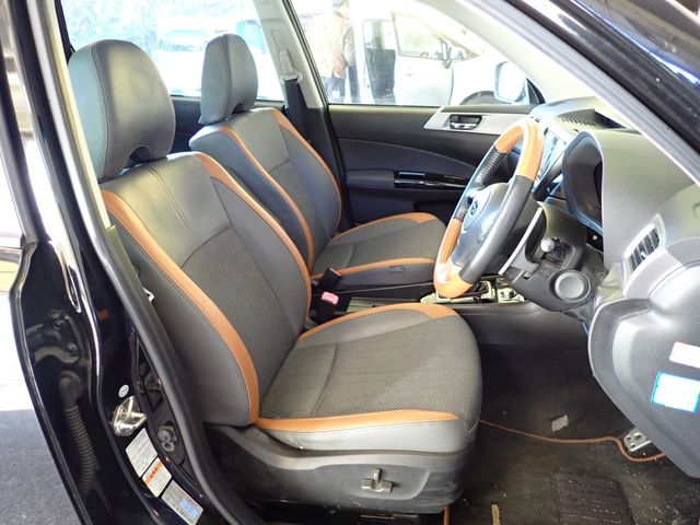 SUBARU EXIGA CROSSOVER 7 2017