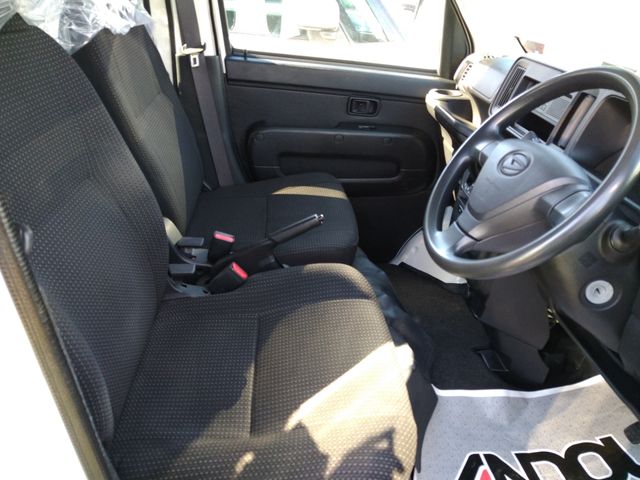 DAIHATSU HIJET CARGO 2020