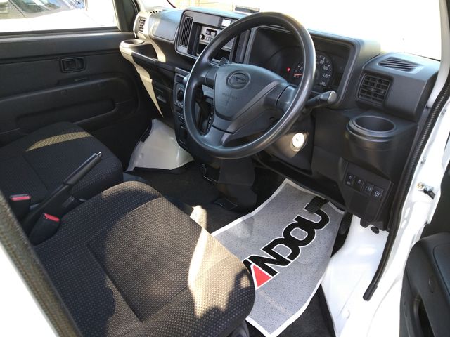 DAIHATSU HIJET CARGO 2020