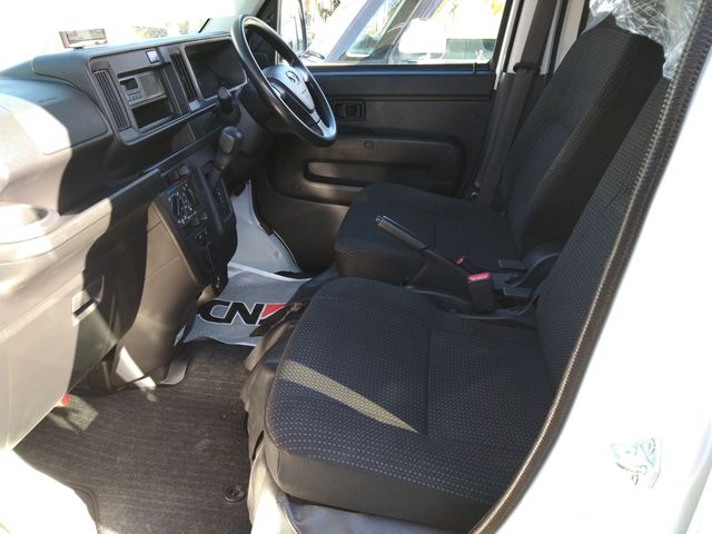 DAIHATSU HIJET CARGO 2020