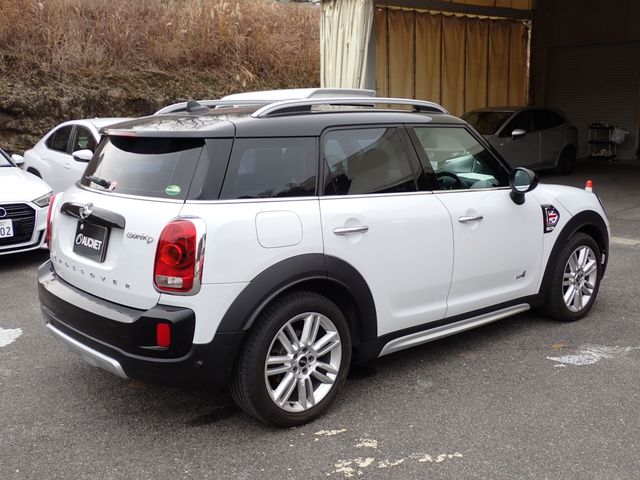 BMW BMW MINI COOPER D CROSSOVER 2017