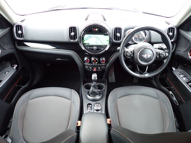 BMW BMW MINI COOPER D CROSSOVER 2017