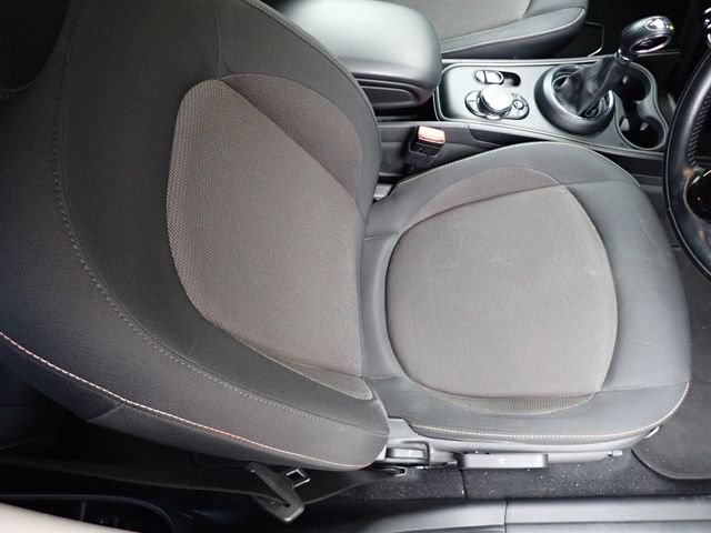 BMW BMW MINI COOPER D CROSSOVER 2017