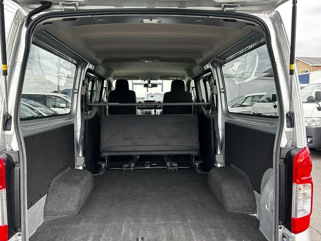 NISSAN NV350 CARAVAN 1.2t 2019