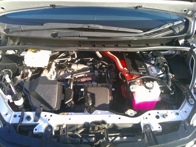 TOYOTA NOAH HYBRID 2020