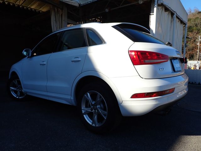 AUDI AUDI Q3 2016