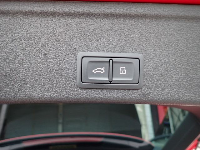 AUDI AUDI A4 AVANT 2016