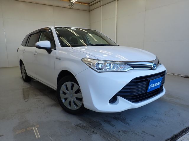 TOYOTA COROLLA FIELDER HYBRID 2016