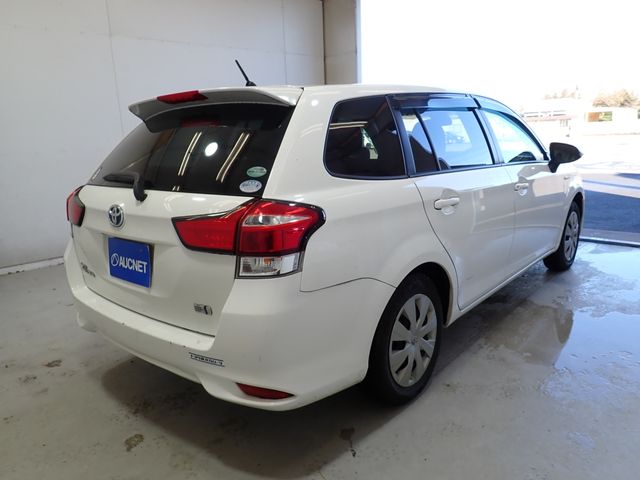 TOYOTA COROLLA FIELDER HYBRID 2016