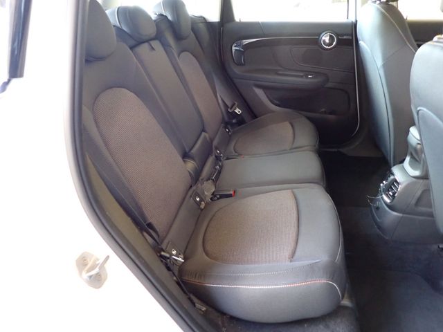 BMW BMW MINI COOPER D CROSSOVER 2017