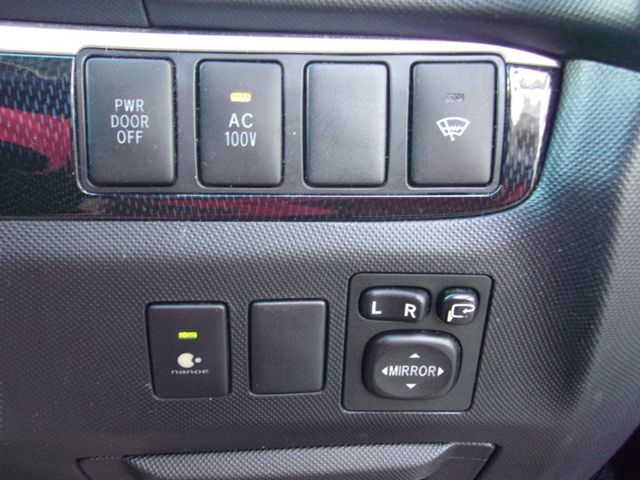 TOYOTA ESTIMA HYBRID 4WD 2012