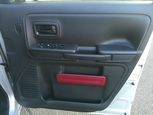 SUZUKI Spacia 4WD 2023