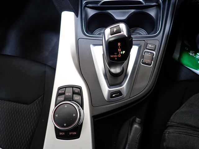 BMW BMW 3series sedan 2017