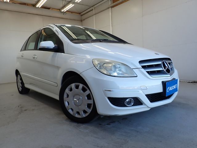 MERCEDES BENZ MERCEDES BENZ B class 2010