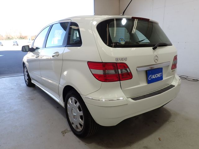 MERCEDES BENZ MERCEDES BENZ B class 2010