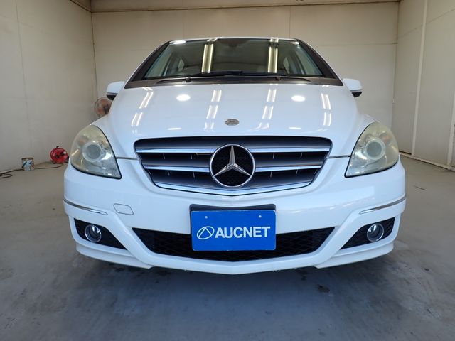 MERCEDES BENZ MERCEDES BENZ B class 2010