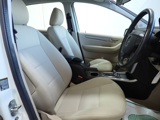 MERCEDES BENZ MERCEDES BENZ B class 2010