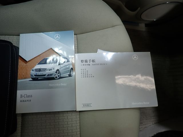 MERCEDES BENZ MERCEDES BENZ B class 2010