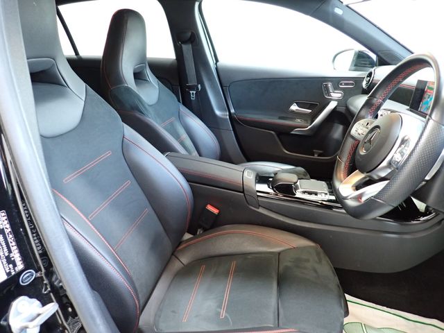 MERCEDES BENZ MERCEDES BENZ A class 2019