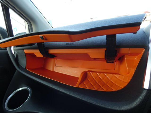 TOYOTA SIENTA HYBRID 2020