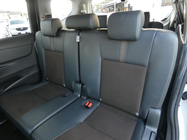 TOYOTA SIENTA HYBRID 2020