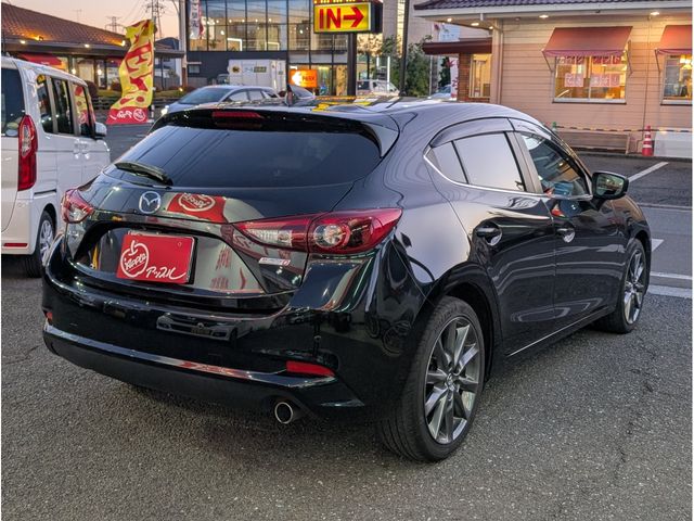 MAZDA AXELA SPORTS 2017