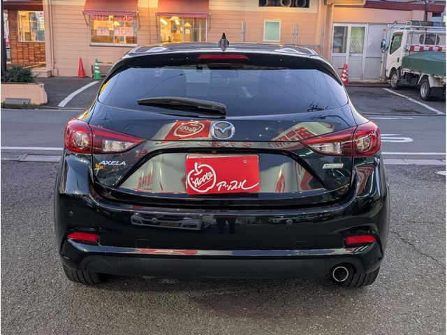 MAZDA AXELA SPORTS 2017