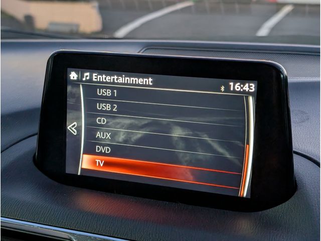 MAZDA AXELA SPORTS 2017