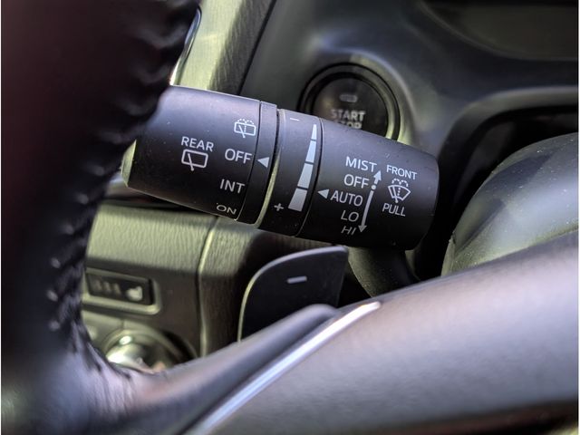 MAZDA AXELA SPORTS 2017