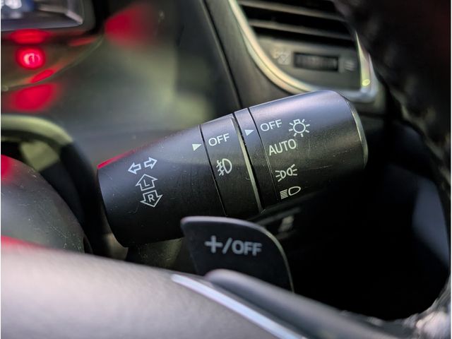 MAZDA AXELA SPORTS 2017