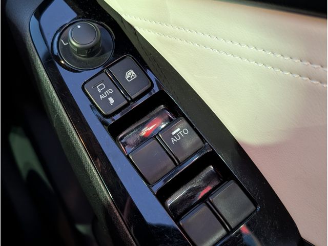 MAZDA AXELA SPORTS 2017