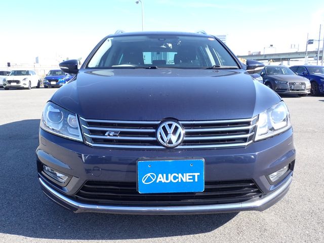 VOLKSWAGEN VOLKSWAGEN PASSAT VARIANT 2015