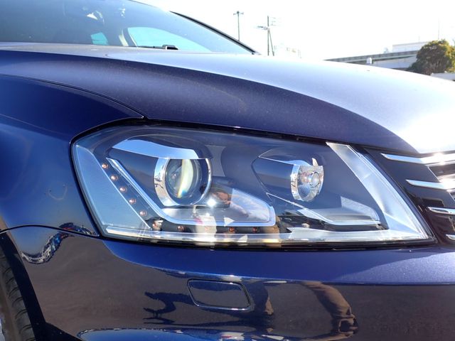 VOLKSWAGEN VOLKSWAGEN PASSAT VARIANT 2015