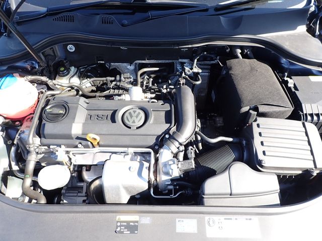 VOLKSWAGEN VOLKSWAGEN PASSAT VARIANT 2015