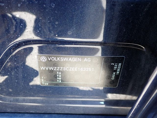 VOLKSWAGEN VOLKSWAGEN PASSAT VARIANT 2015