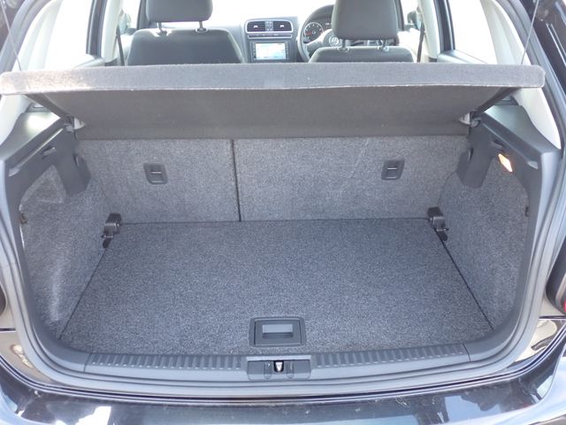 VOLKSWAGEN VOLKSWAGEN POLO 2011