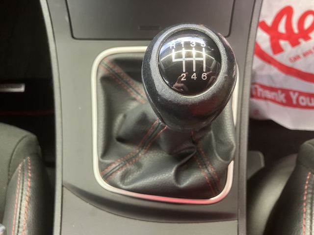 MAZDA AXELA SPORTS 2013