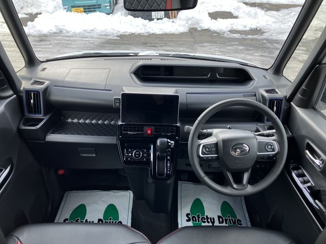 DAIHATSU TANTO CUSTOM 4WD 2021