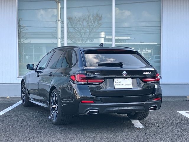 BMW BMW 5series TOURING 2022