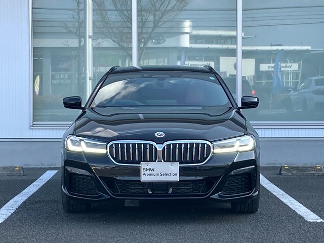 BMW BMW 5series TOURING 2022