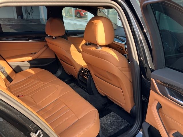 BMW BMW 5series TOURING 2022