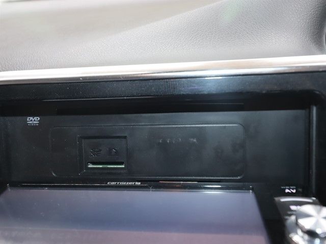 TOYOTA SIENTA HYBRID 2016