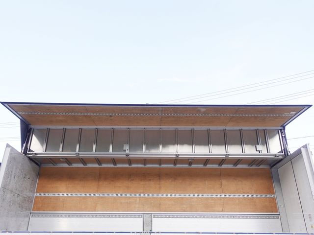 NISSAN DIESEL Quon 2018